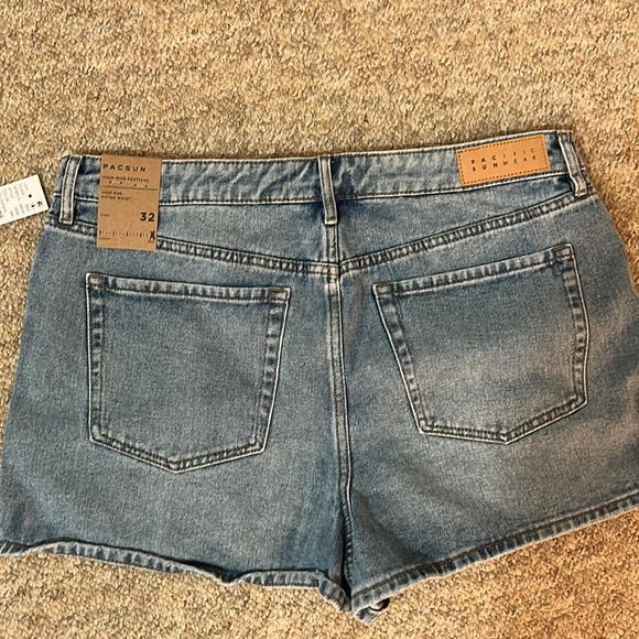 Blue Denim PacSun Jean Shorts - Picture 2 of 3